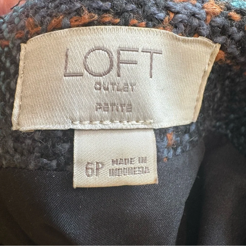 ⭐️NWOT - LOFT Petite Plaid Tweed Skirt 6P Blue Black Zipper - Picture 4 of 4